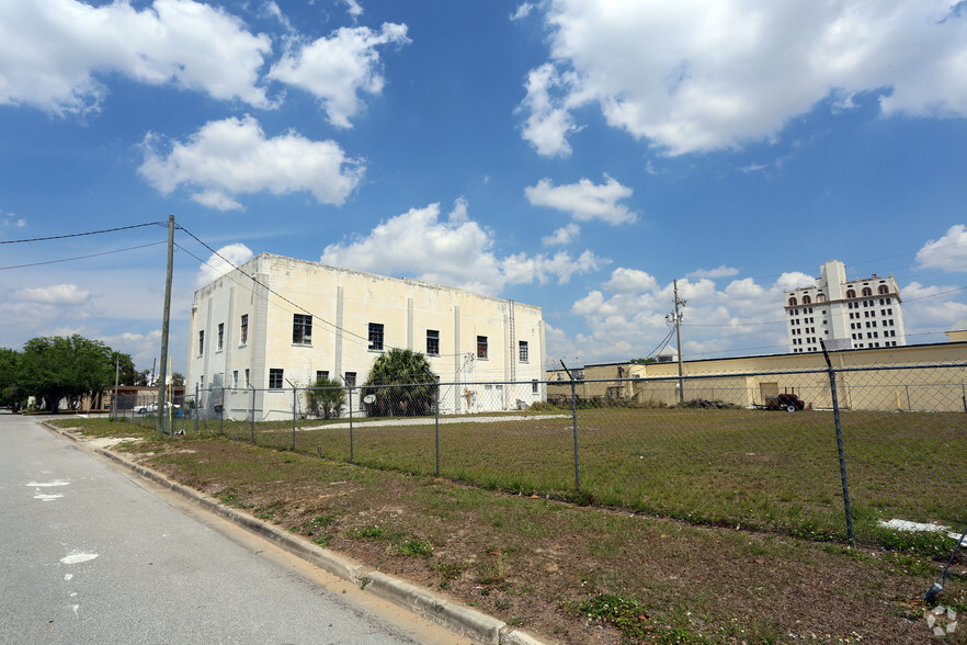 43 W Park Ave, Lake Wales, FL à vendre - Photo de l’immeuble – Image 3 sur 3