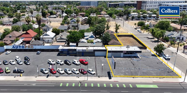 204 N Abby St, Fresno, CA à vendre - Photo de l’immeuble – Image 2 sur 3