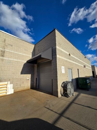 1605 Sedlescomb Dr, Mississauga, ON à vendre - Photo de l’immeuble – Image 2 sur 20