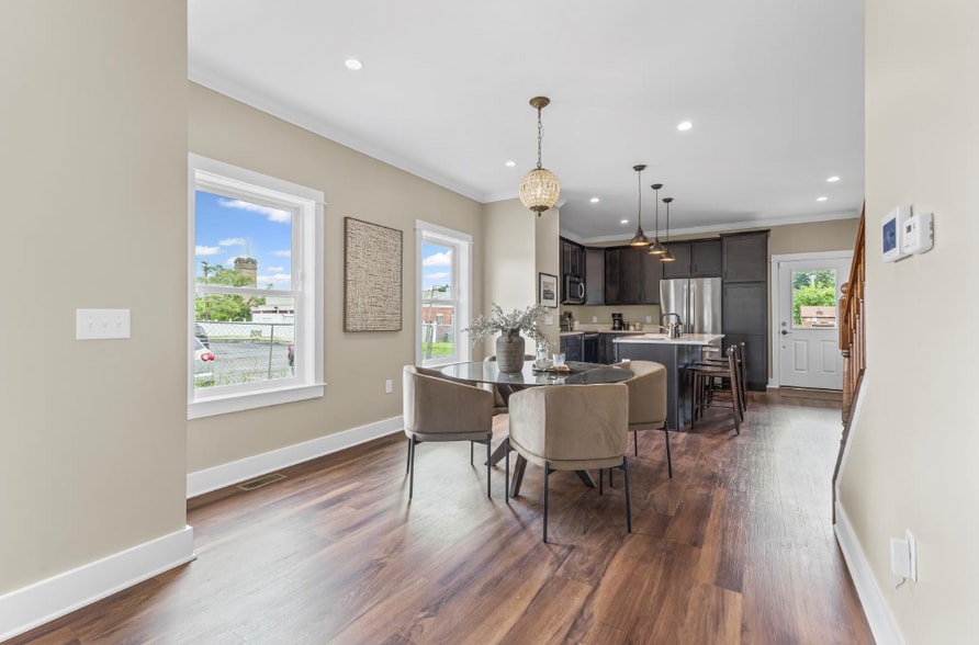 309 W 5th Ave, Flint, MI à vendre - Photo intérieure – Image 3 sur 11