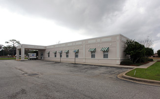 Plus de détails pour 400 Milestone Blvd, Cantonment, FL - Bureau à vendre