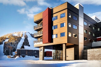 Plus de détails pour 4306 Red Mountain Rd, Rossland, BC - Hôtellerie à vendre