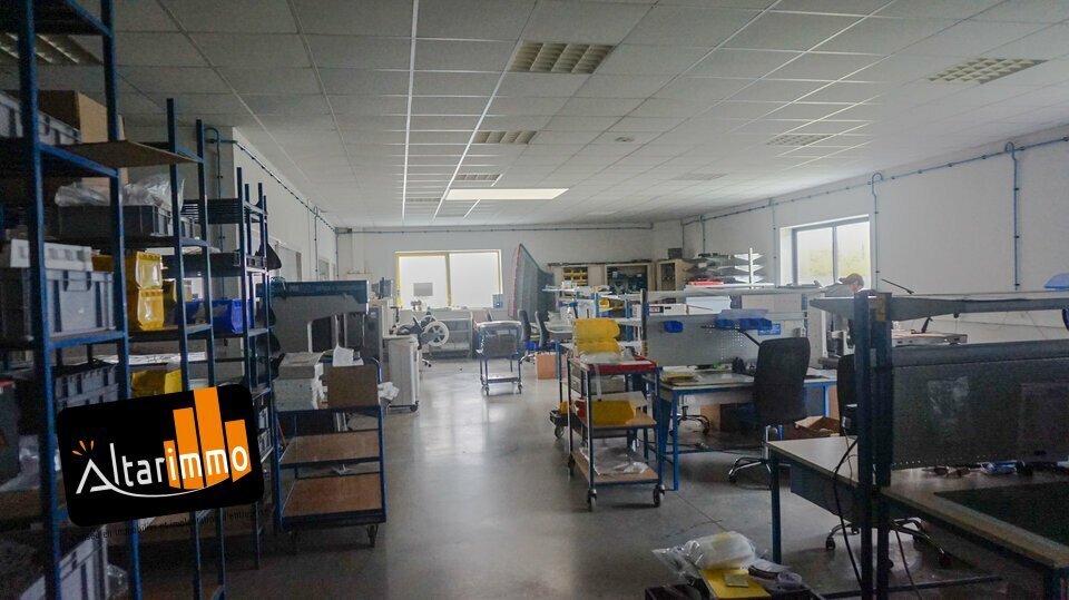 Local d'activités dans VERNEUIL D'AVRE ET D'ITON à vendre - Photo intérieure – Image 3 sur 4