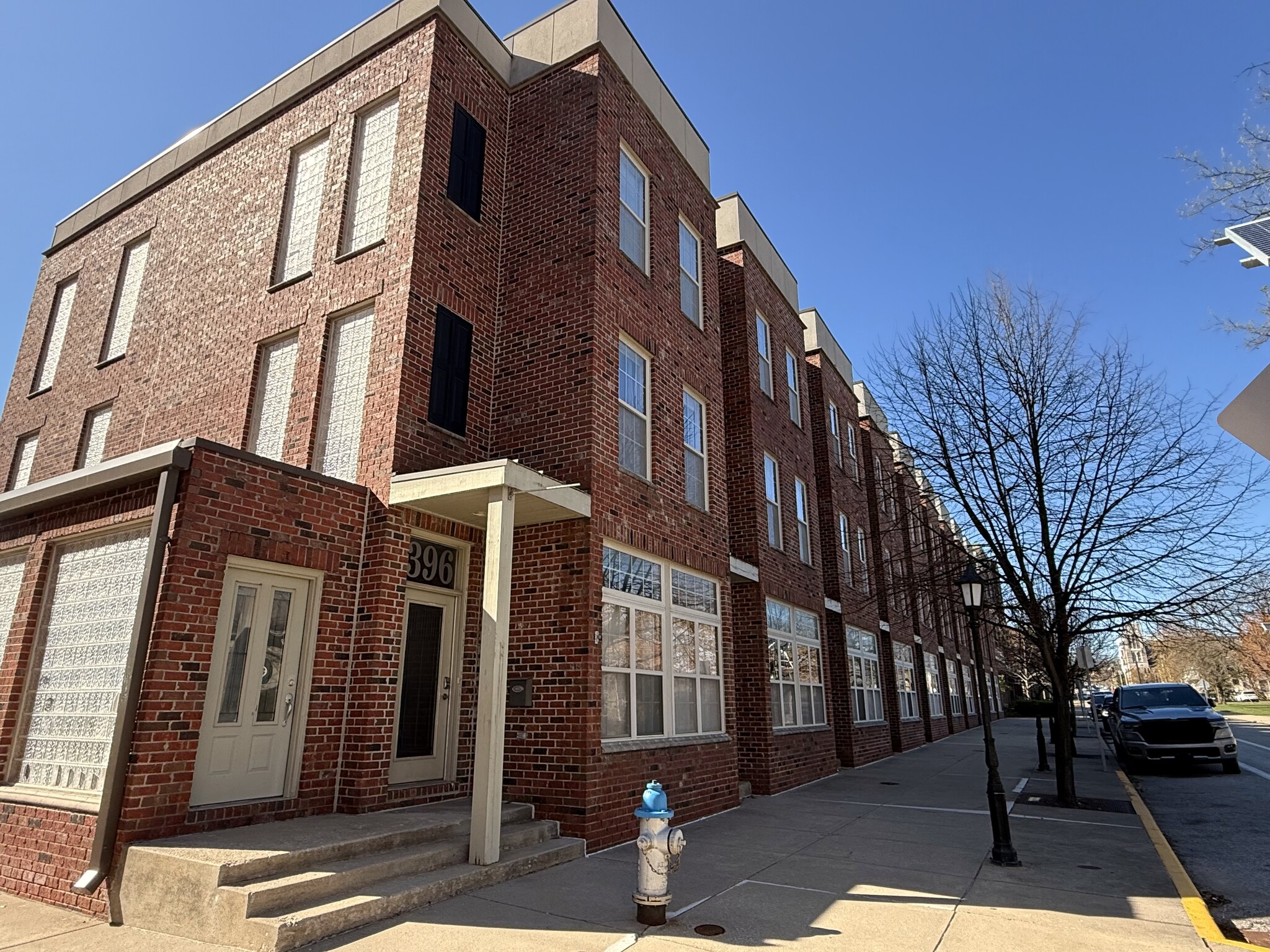 342 S Washington St, Bloomington, IN à vendre Photo principale– Image 1 sur 1