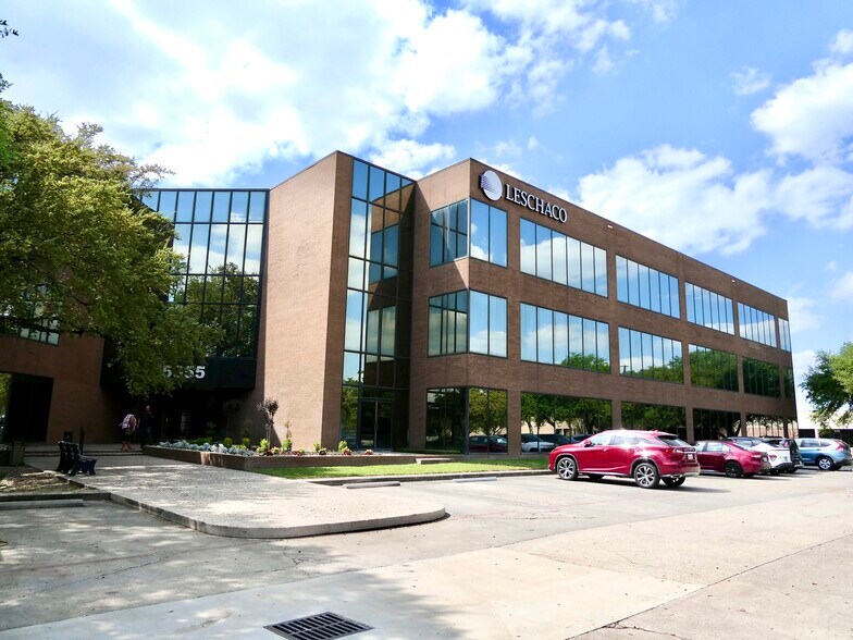 15355 Vantage Pky W, Houston, TX à louer - Photo de l’immeuble – Image 2 sur 9