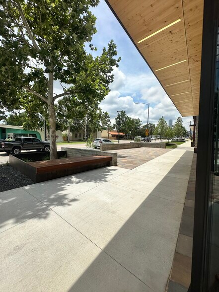 2422 E 7th St, Austin, TX à louer - Photo de l’immeuble – Image 3 sur 7