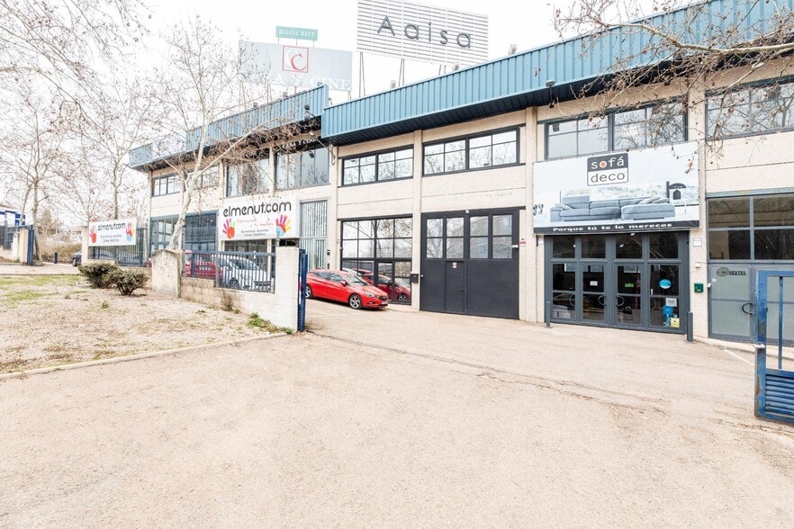 Industriel/Logistique dans San Sebastián de los Reyes, Madrid à vendre - Photo principale – Image 1 sur 2