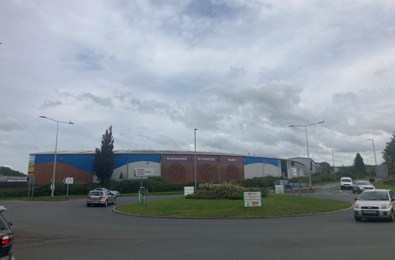 Oakwood Close, Barnstaple à louer Photo de l’immeuble– Image 1 sur 2