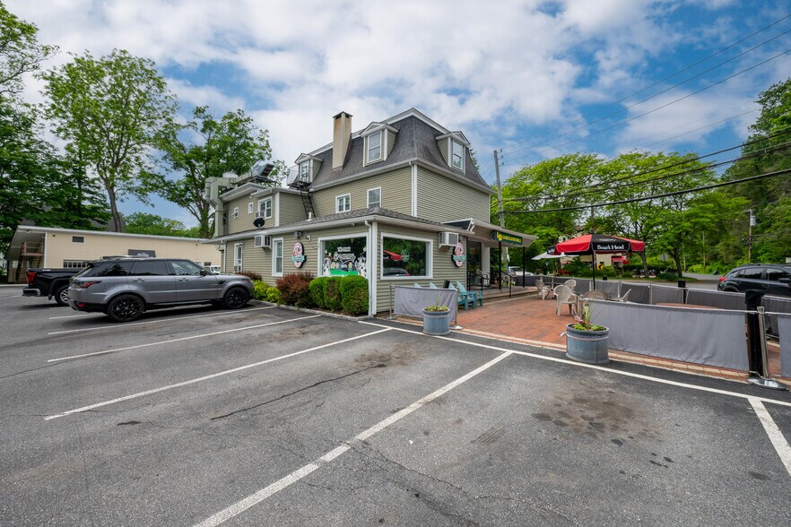 1137-1143 E Main St, Shrub Oak, NY à vendre - Photo de l’immeuble – Image 3 sur 12