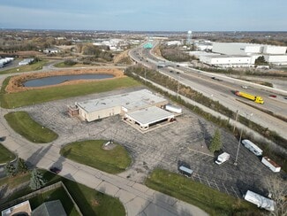 Plus de détails pour 777 Kuehn Ct, Neenah, WI - Industriel/Logistique à vendre