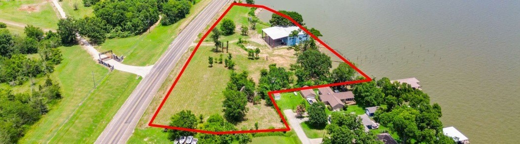 10390 US Highway 190 E, Pointblank, TX à vendre Photo principale– Image 1 sur 13