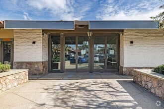 29169-29211 Heathercliff Rd, Malibu, CA à louer Photo de l’immeuble– Image 2 sur 2