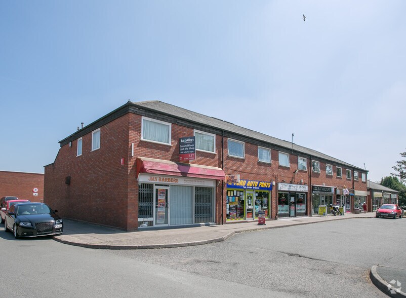 1-6 Charterfield Dr, Kingswinford à louer - Photo principale – Image 1 sur 4