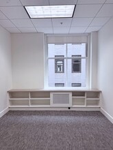 220 Montgomery St, San Francisco, CA à louer Photo intérieure– Image 1 sur 3