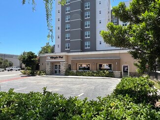 Plus de détails pour 692 N Orange Ave, Orlando, FL - Local commercial à louer