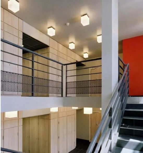 22 Avenue Lionel Terray, Jonage à louer - Photo de l’immeuble – Image 2 sur 3