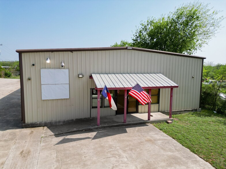 13250 Lookout Rd, San Antonio, TX à louer - Photo de l’immeuble – Image 3 sur 12