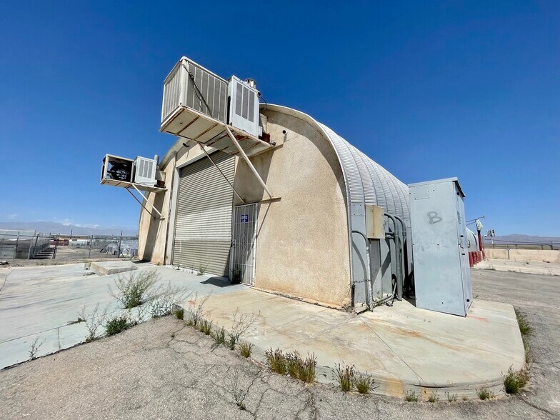 2775 Betty Ln, Las Vegas, NV à louer - Photo principale – Image 1 sur 25