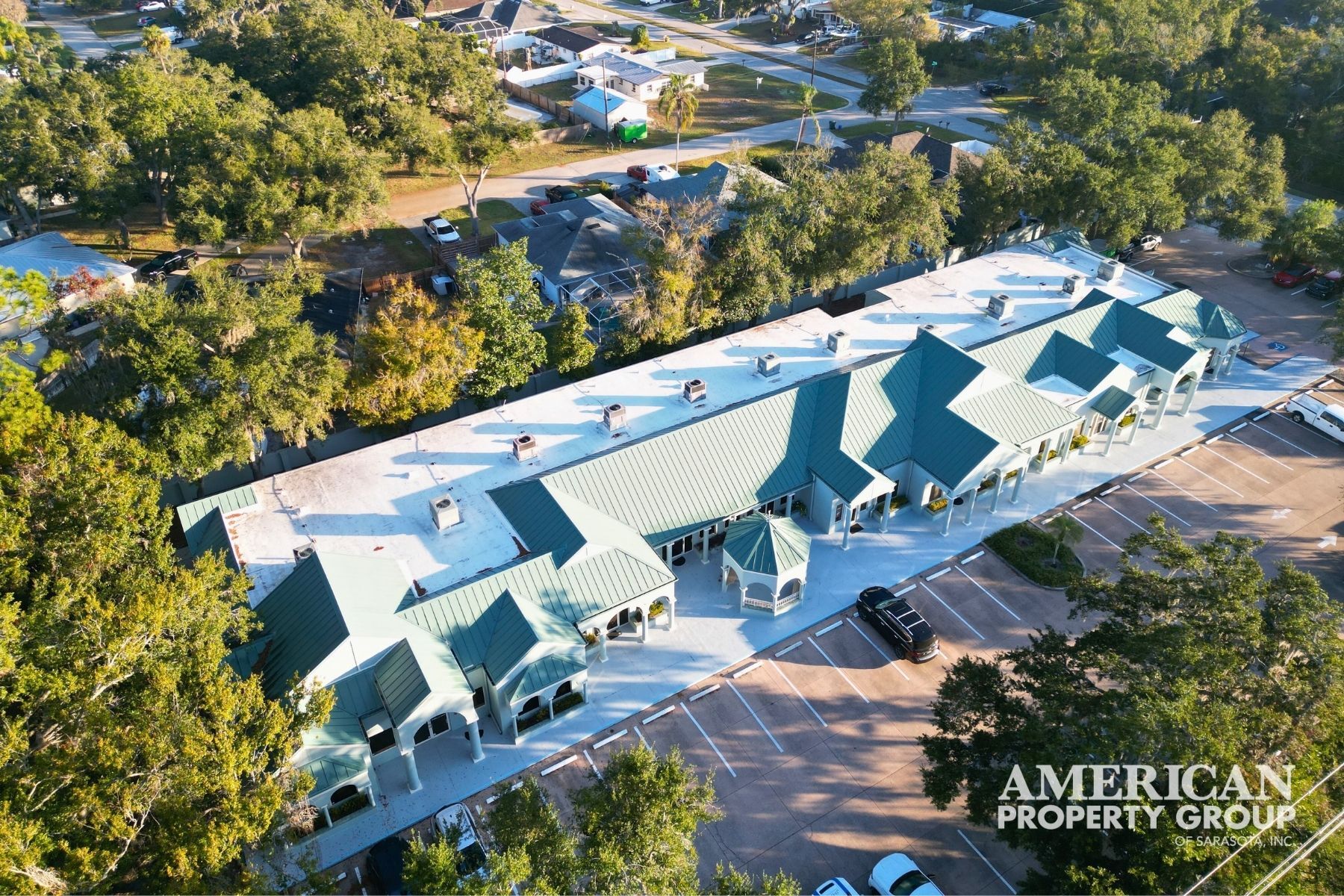 7257-7265 Bee Ridge Rd, Sarasota, FL à louer Photo principale– Image 1 sur 7