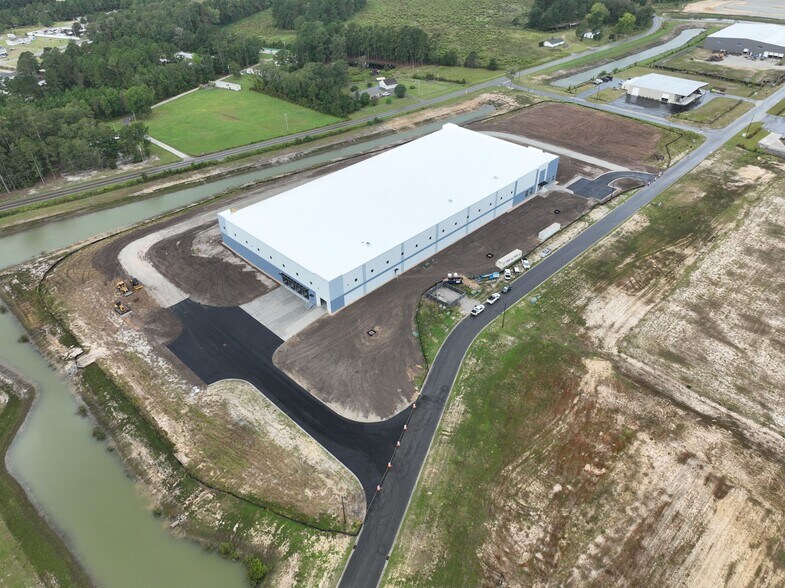 422 Commerce Park Dr, Conway, SC à louer - Photo de l’immeuble – Image 2 sur 3