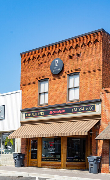 12 E Johnston St, Forsyth, GA à louer - Photo de l’immeuble – Image 2 sur 8