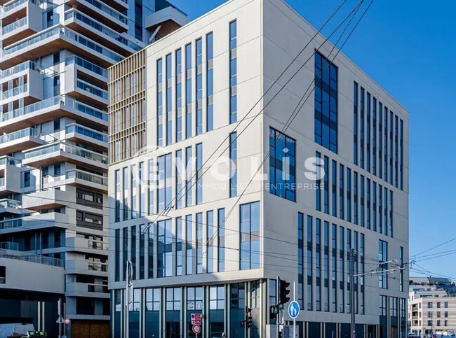 Plus de détails pour 19-21 Rue Carle Vernet, Bordeaux - Bureau à louer