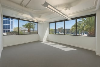 5757 W Century Blvd, Los Angeles, CA à louer Photo intérieure– Image 2 sur 7