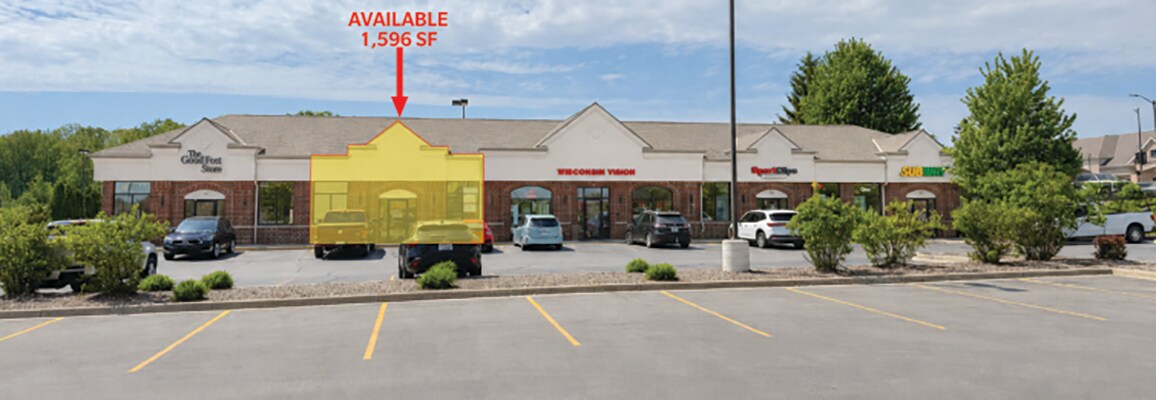 1350 N Port Washington Rd, Grafton, WI à louer Photo de l’immeuble– Image 1 sur 5