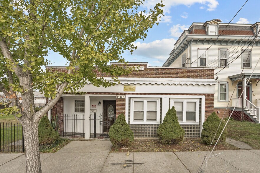 1106 Main St, Peekskill, NY à louer - Photo de l’immeuble – Image 3 sur 9