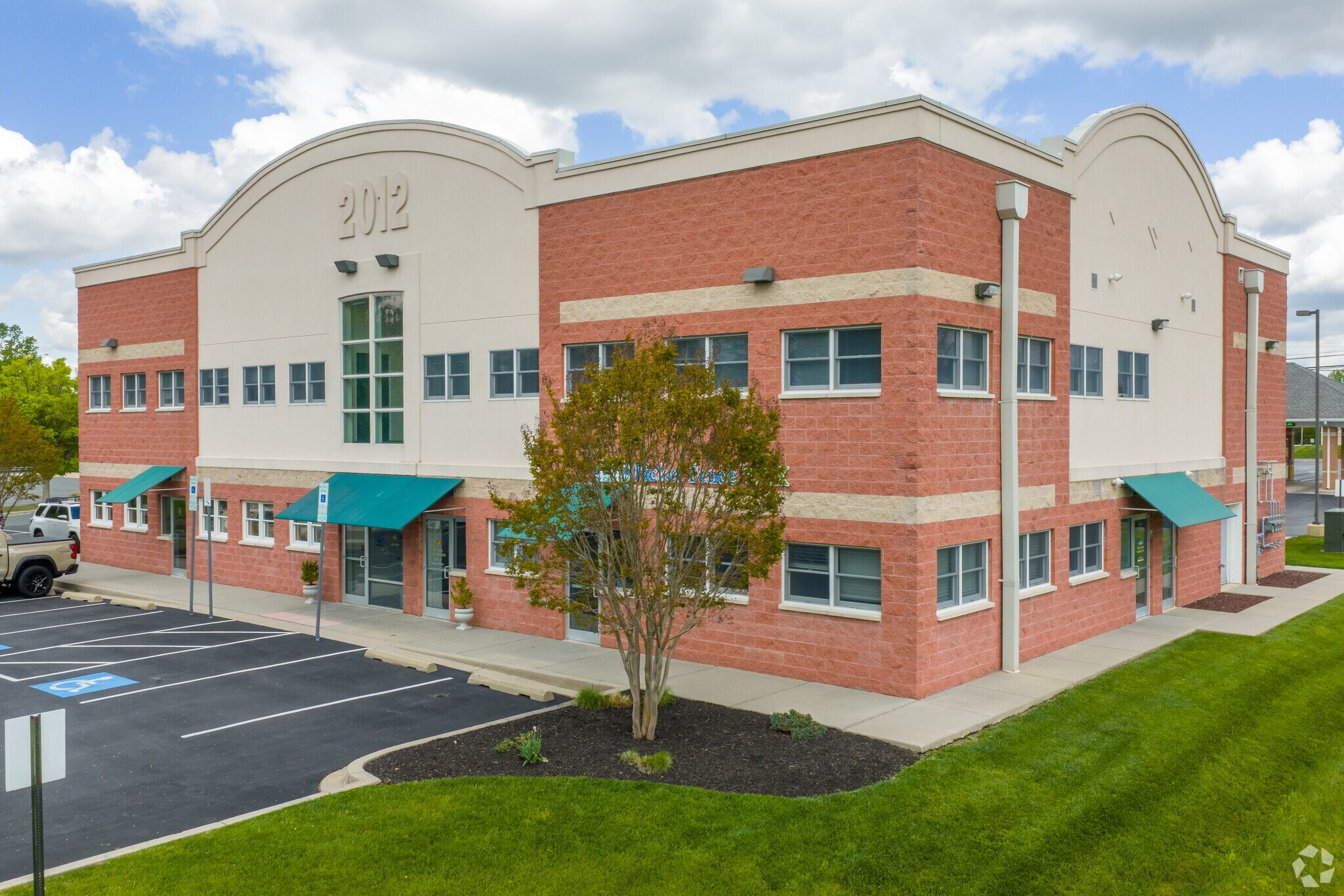 2012 Rock Spring Rd, Forest Hill, MD à vendre Photo principale– Image 1 sur 5