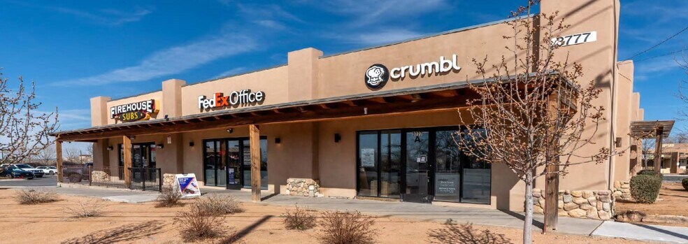 3777 Cerrillos Rd, Santa Fe, NM à vendre - Photo de l’immeuble – Image 2 sur 3