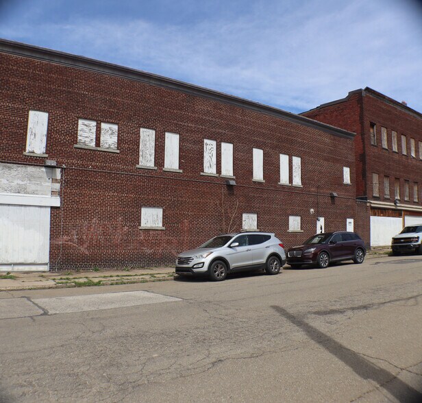 1521-1527 State St, Erie, PA à vendre - Photo de l’immeuble – Image 2 sur 8