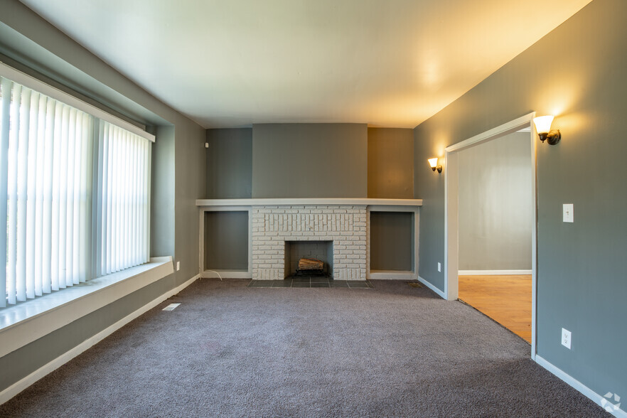 1197 Virginia Park St, Detroit, MI à vendre - Photo intérieure – Image 2 sur 29