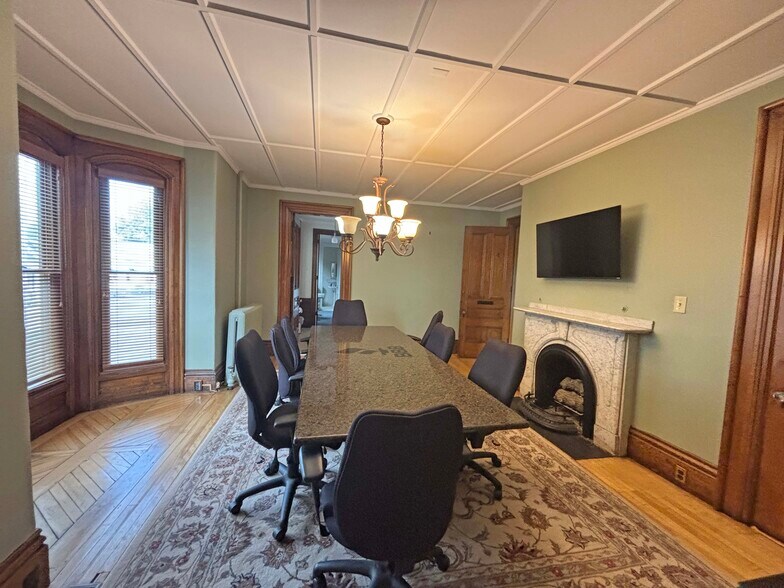 48 Pleasant St, Concord, NH à vendre - Photo de l’immeuble – Image 3 sur 11
