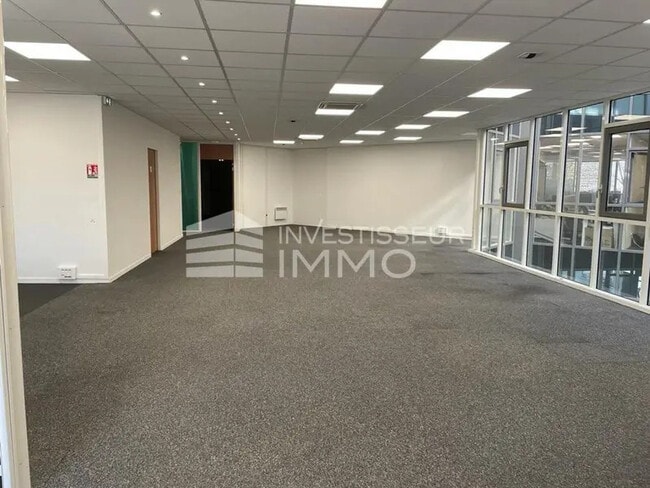 Plus de détails pour Bureau à louer