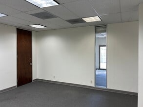 500 Shatto Pl, Los Angeles, CA à louer Photo intérieure– Image 2 sur 6