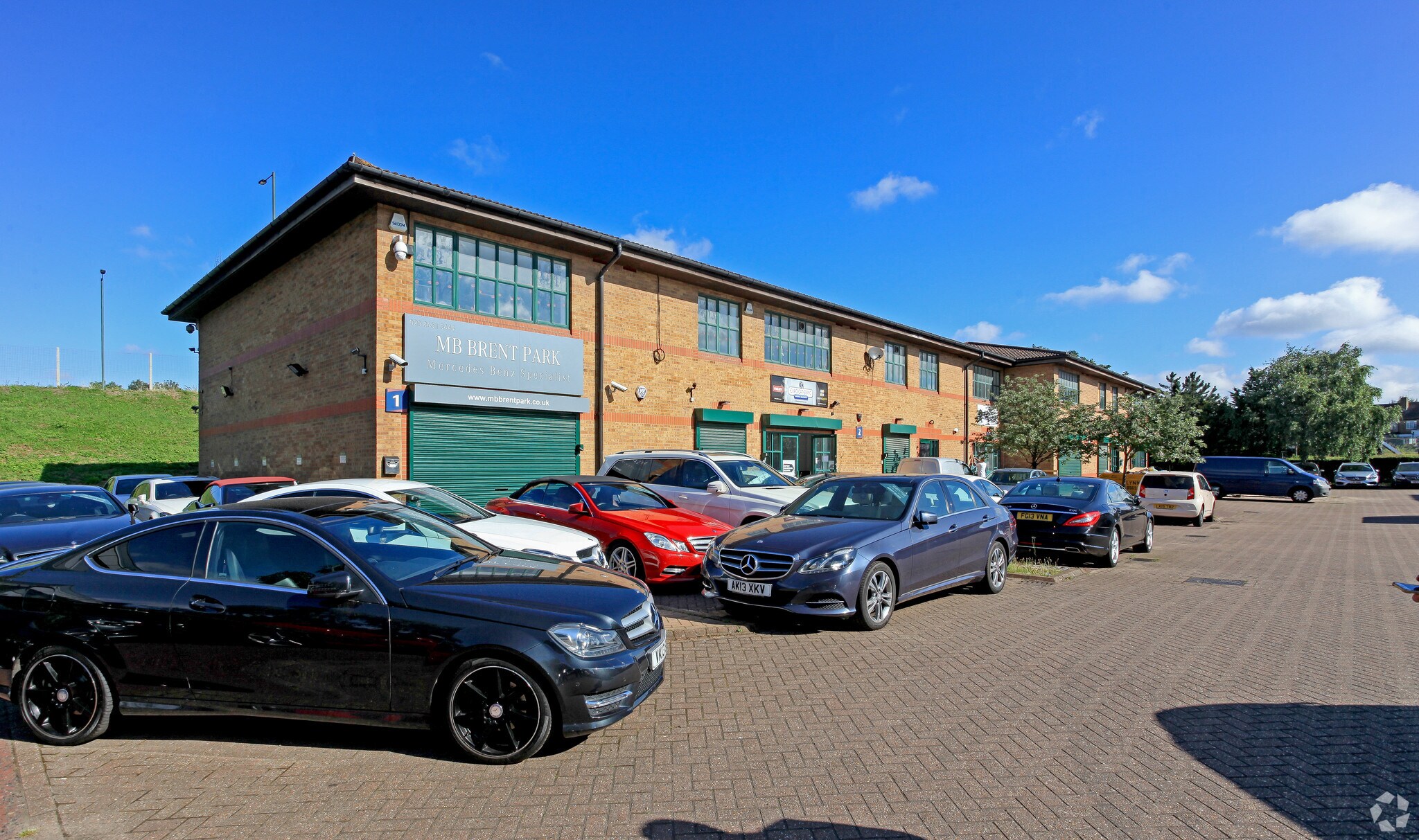 Great Central Way, Londres à louer Photo principale– Image 1 sur 8