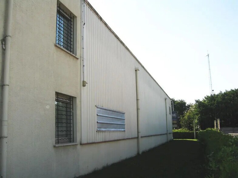 Bureau dans Herblay-sur-Seine à louer - Photo de l’immeuble – Image 2 sur 5