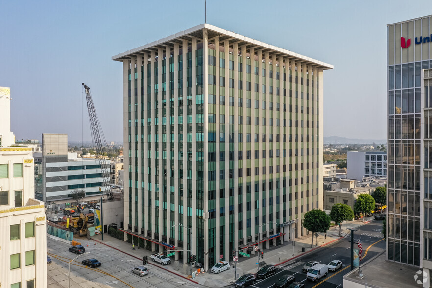 9454 Wilshire Blvd, Beverly Hills, CA à louer - Photo de l’immeuble – Image 1 sur 7