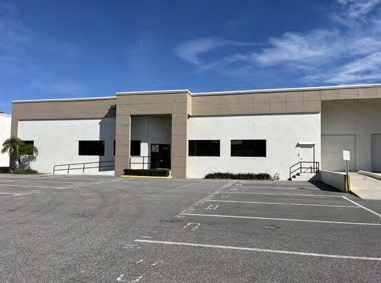 2500-2520 118th Ave, Saint Petersburg, FL à louer - Photo de l’immeuble – Image 3 sur 6
