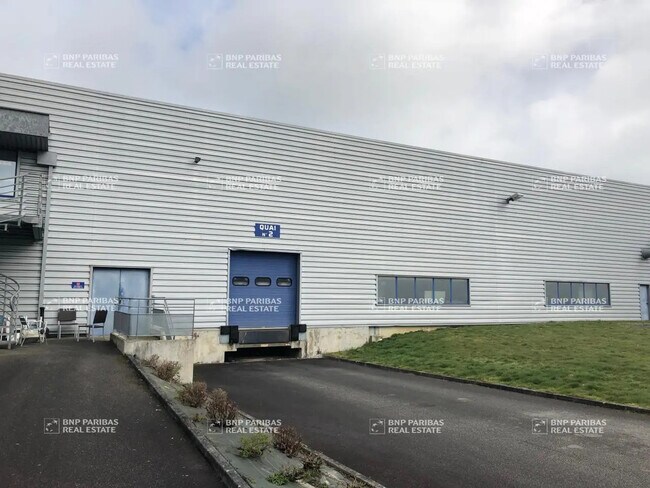 Plus de détails pour Bureau, Local d'activités à louer