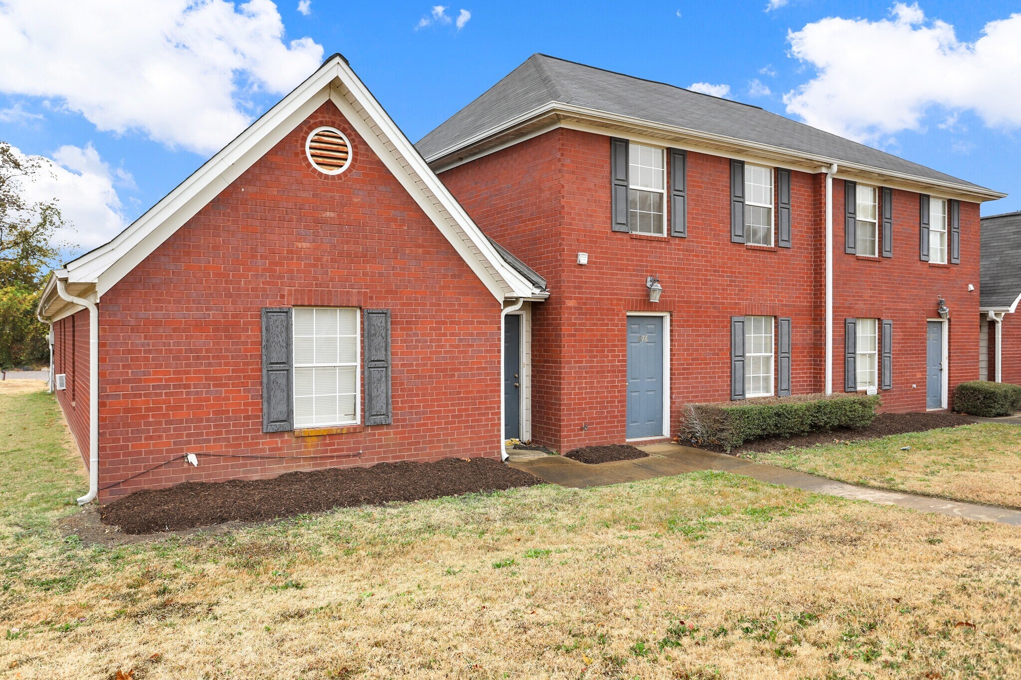 812 Barrington Woods Cv, Southaven, MS à vendre Photo principale– Image 1 sur 32