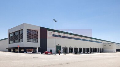 Industriel/Logistique dans La Bisbal del Penedès, Tarragona à louer Photo intérieure– Image 2 sur 4