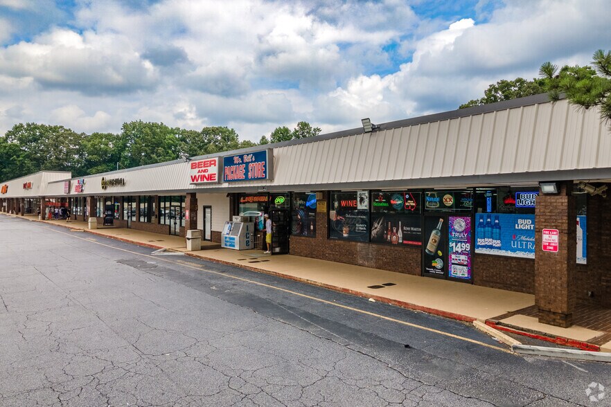 3791 S Cobb Dr SE, Smyrna, GA à vendre - Photo de l’immeuble – Image 2 sur 5