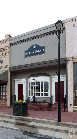 140 S Cherokee Rd, Social Circle, GA à louer - Photo de l’immeuble – Image 3 sur 3