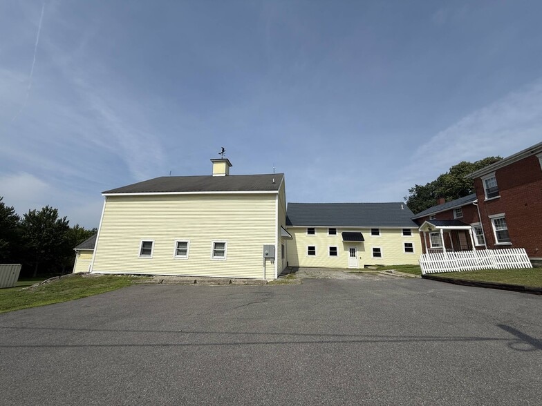 1887 Hallowell Rd, Litchfield, ME à vendre - Photo de l’immeuble – Image 2 sur 13