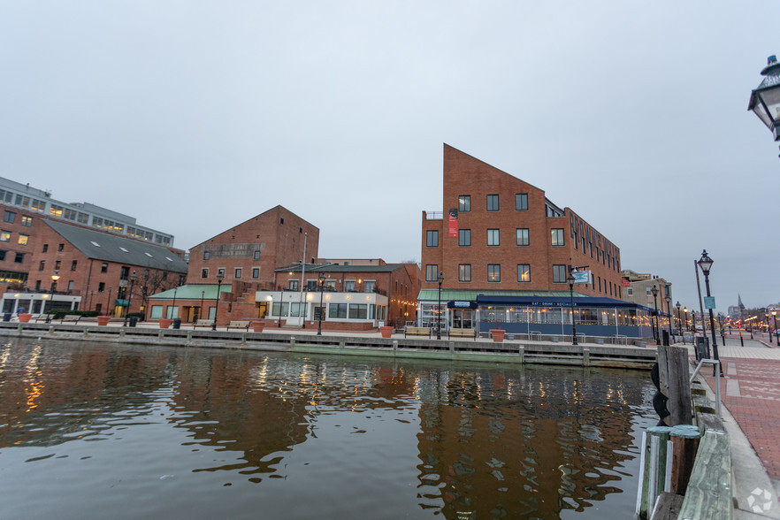 1629-1637 Thames St, Baltimore, MD à louer - Photo de l’immeuble – Image 1 sur 11