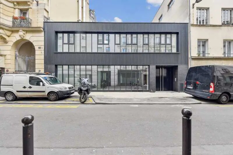 44 Rue Des Vinaigriers, Paris à vendre - Photo de l’immeuble – Image 1 sur 18