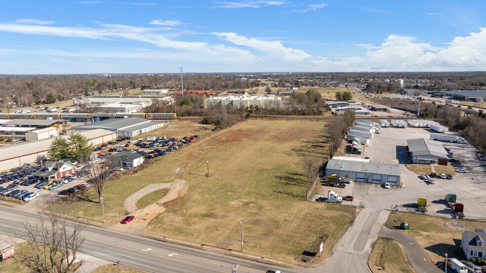 2340-2344 Russellville Rd, Bowling Green, KY à vendre - Photo principale – Image 1 sur 13