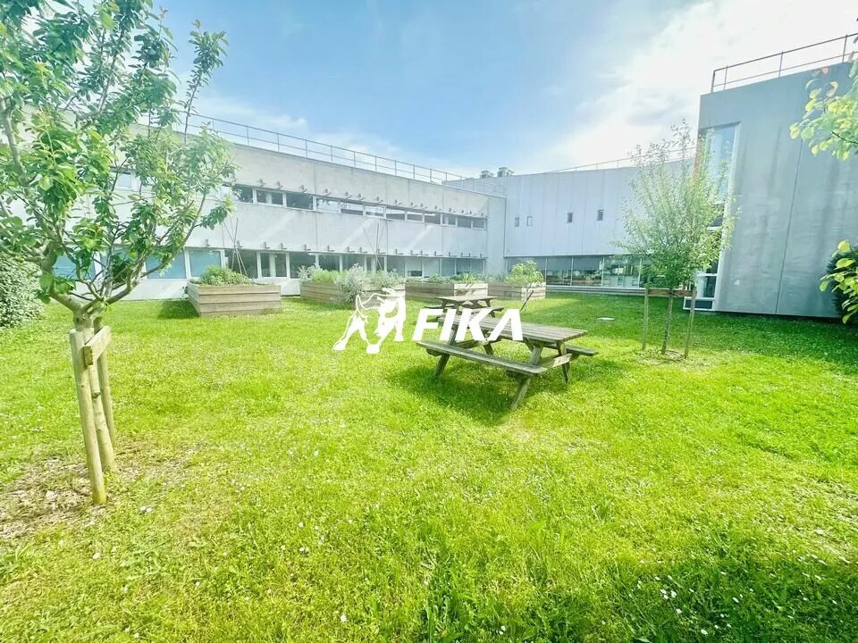 Bureau dans Canéjan à louer Photo de l’immeuble– Image 1 sur 11